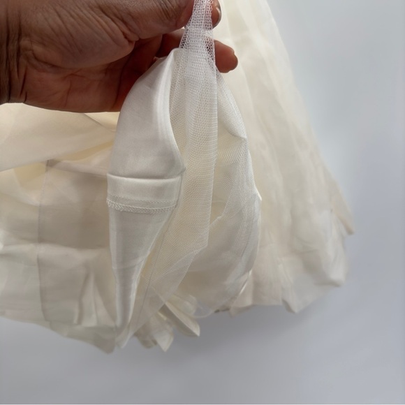 Ann Taylor celebrations cream dress sleeveless size 8 event wedding flower girl - Picture 5 of 12